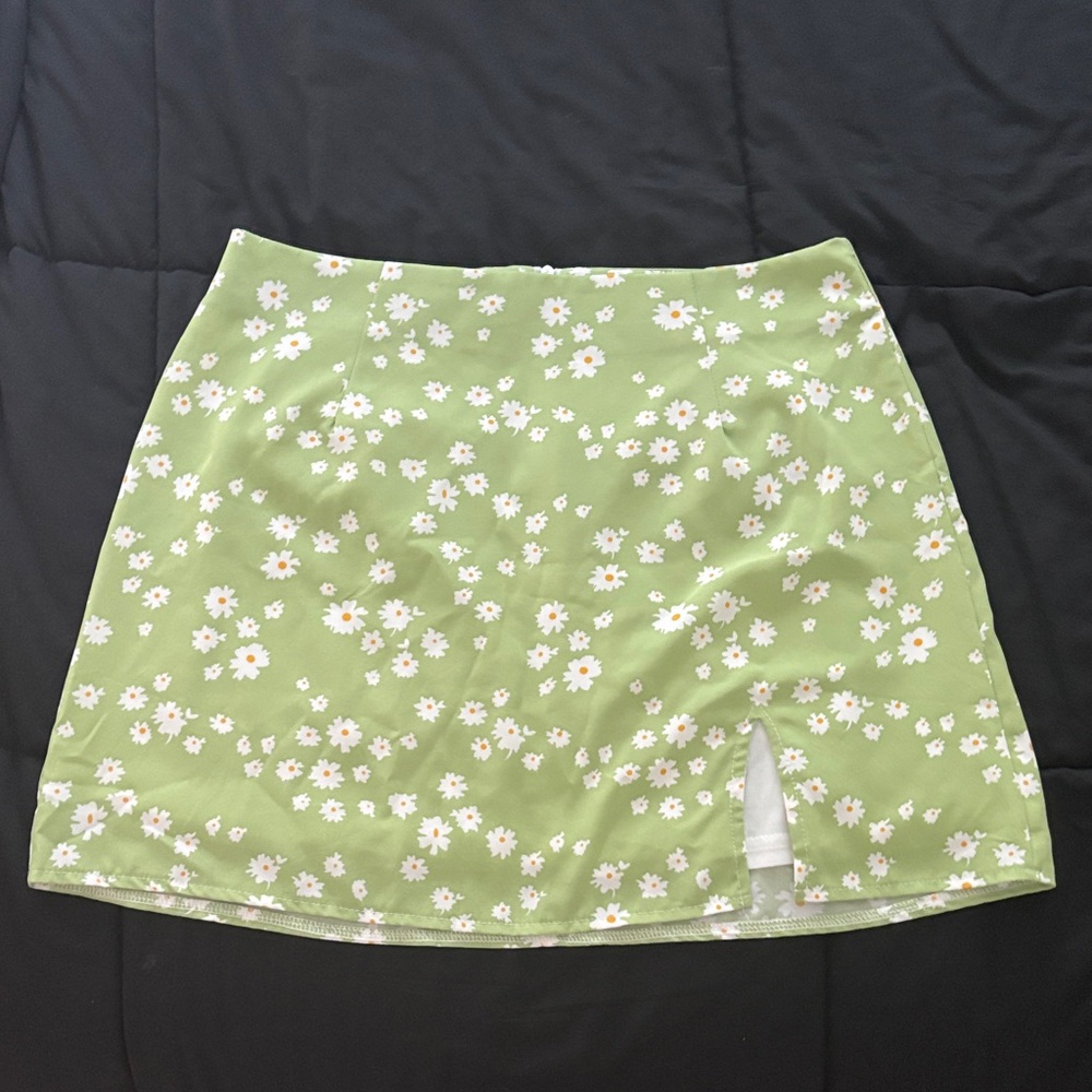 SHEIN Green Floral Pencil Skirt